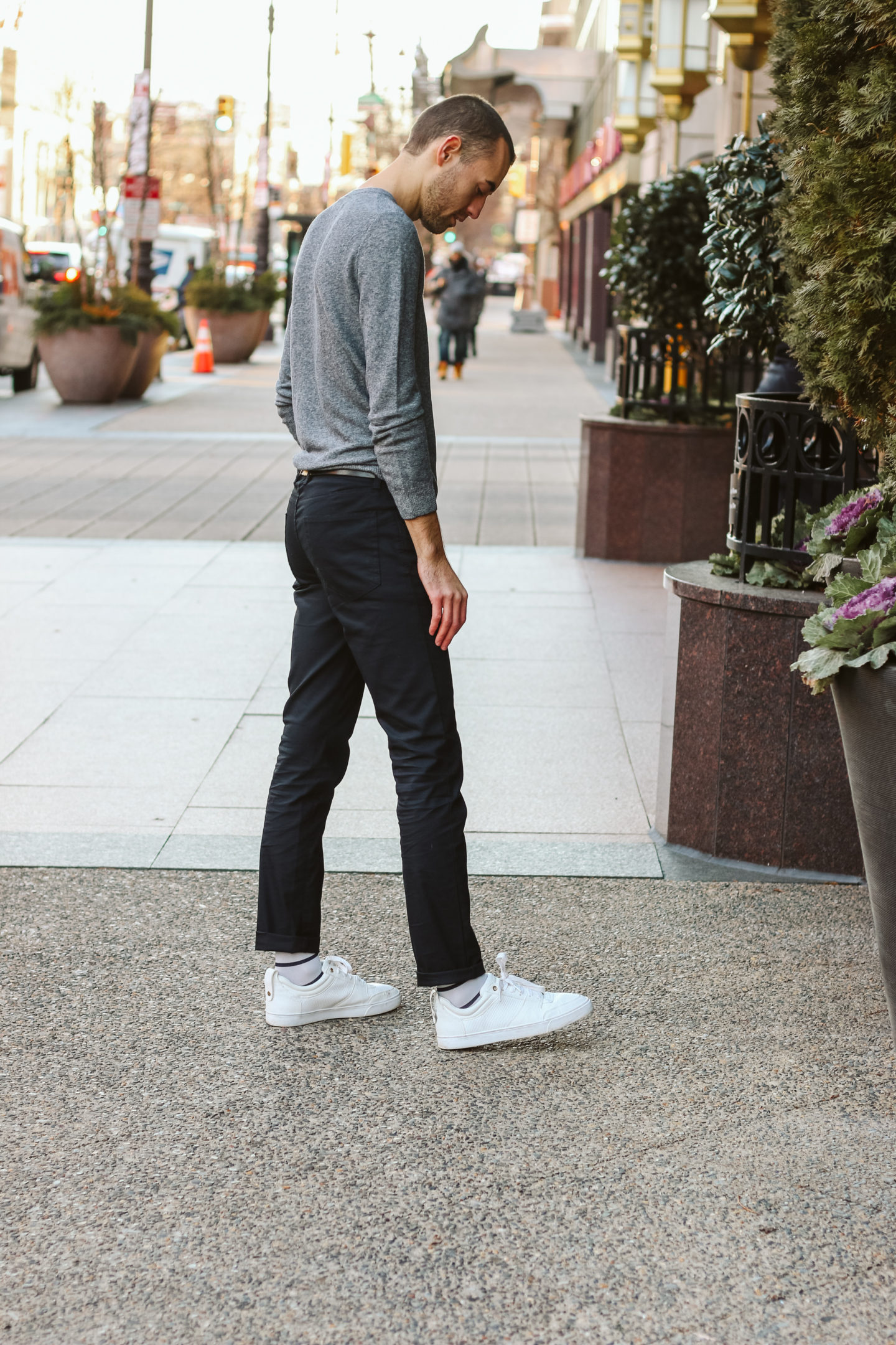 TAILOR YOUR EVERYDAY PANT LOOK - Alex & Mike